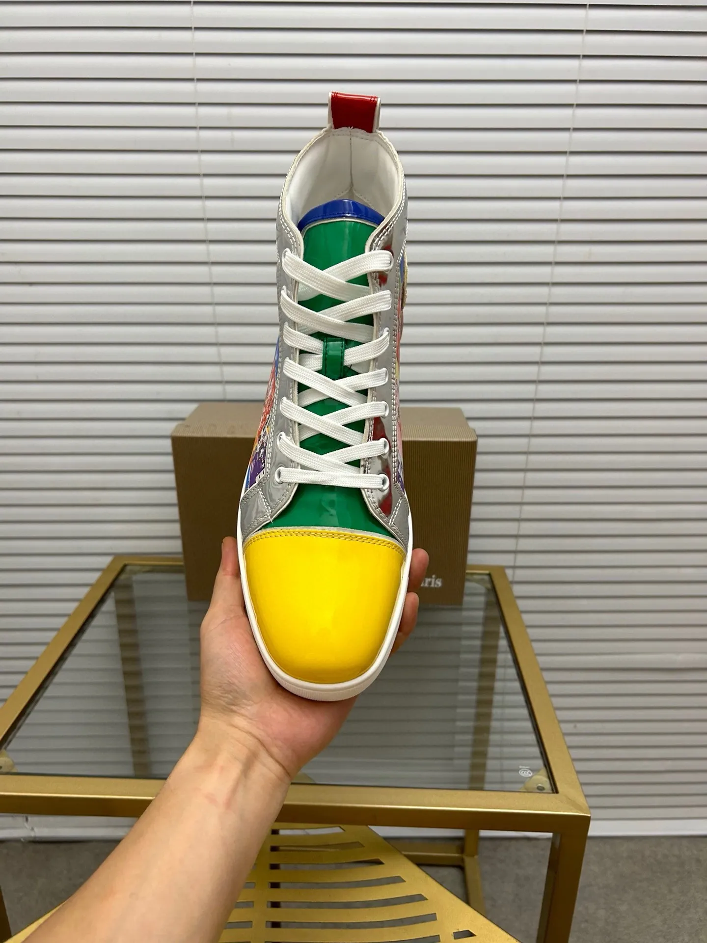 (Customized model) Ex-factory price is 540. christian louboutin (CL red sole shoes) counter series, casual sneakers for couples 📢 📢 📢 Exclusive hot style release 🎈🎈💪 Movable latex feet 👻 Finished outsole line [Proud] 😝Female 35-40# Male 38#-46, global supply😝 [Top version]: Original imported genuine leather upper, top original leather lining, original molded TPU outsole, original 1:1 detail processing, original shoe last,